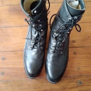 Justin Lacer Boots